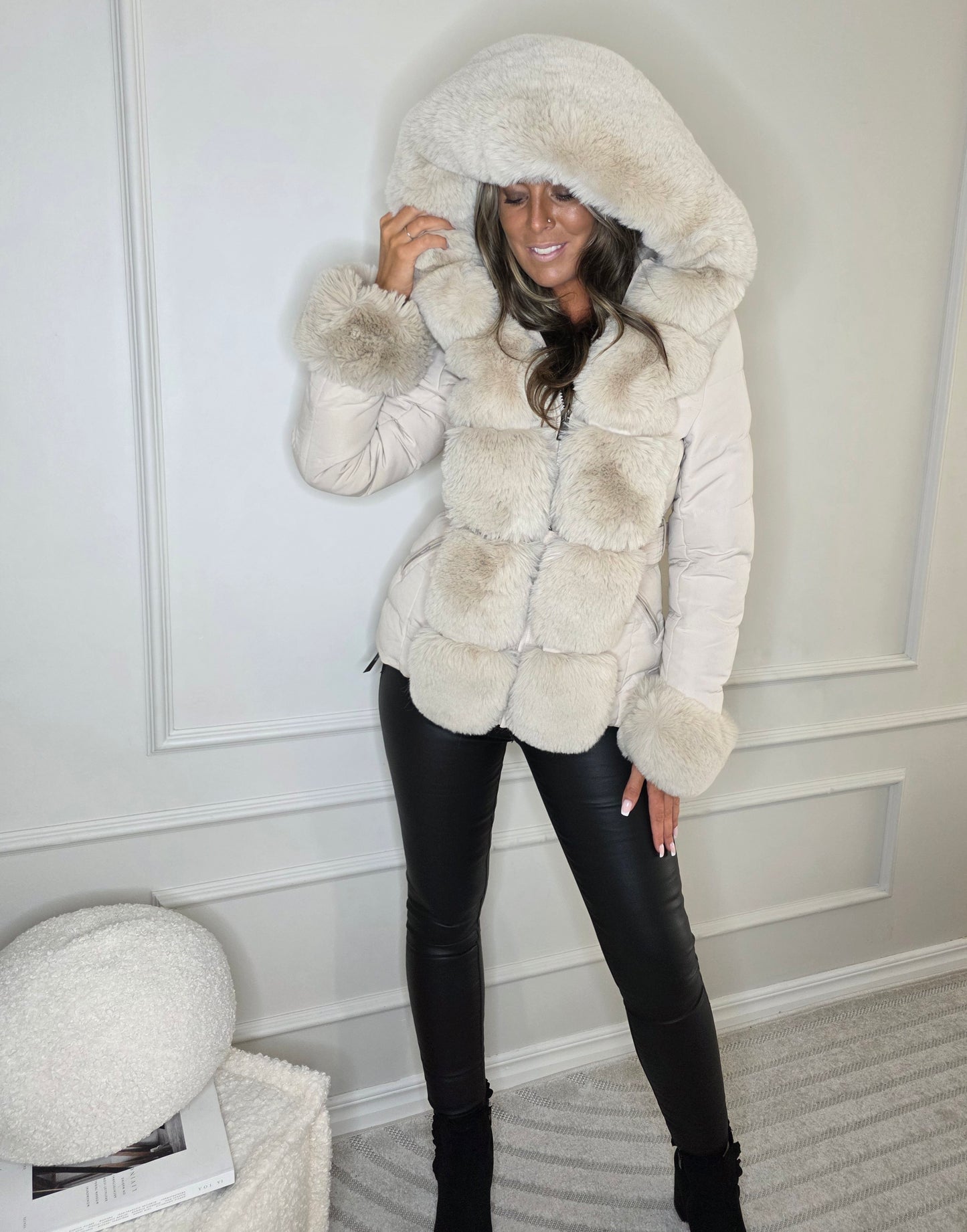 Dunjacka Ally med fuskpäls Beige