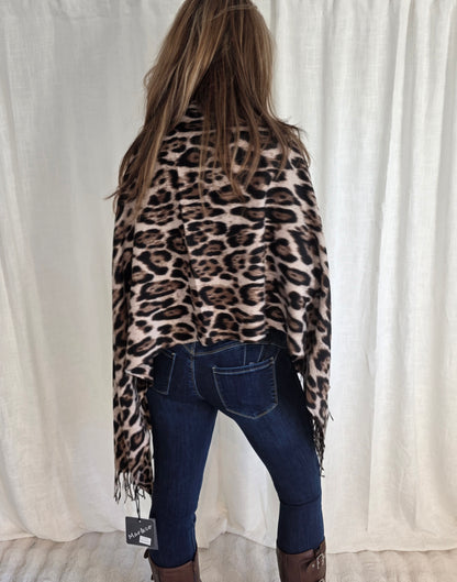 Leopard Cape med fuskpäls
