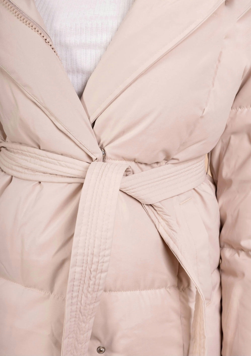 Jacka Angiea Beige