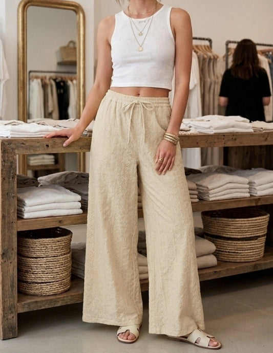 Broderade byxor Beige