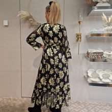 Load image into Gallery viewer, Kimono Gold Melissa
