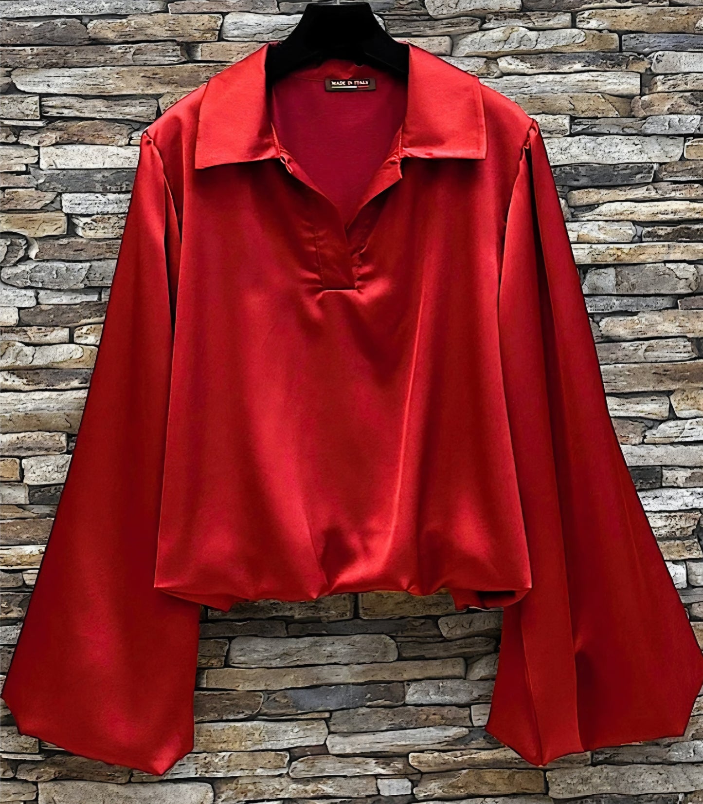 TARA-blus, böljande ärmar Röd