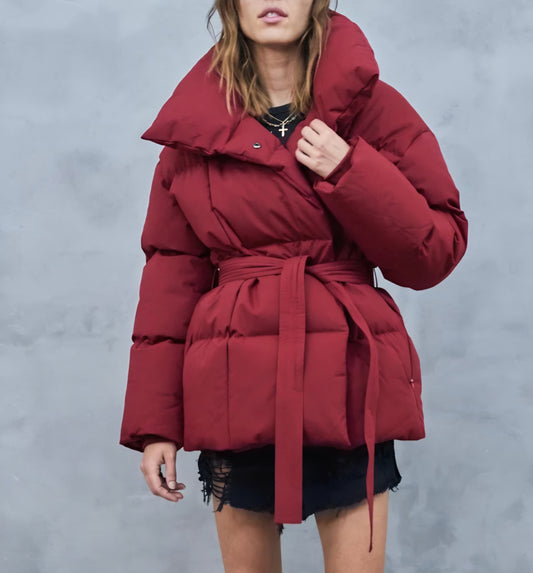 quiltad dunjacka med skärp Bourgogne