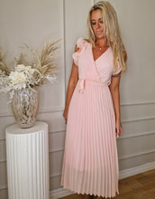 Load image into Gallery viewer, Dress Melina Pink
