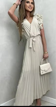 Load image into Gallery viewer, Dress Melina Blue
