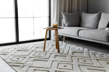 Load image into Gallery viewer, DAHLIA WOOL 160x230 cm
