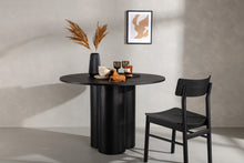 Load image into Gallery viewer, Dining table Olivia 110 cm
