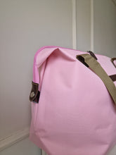 Load image into Gallery viewer, Bag BOZZINI pink with handle
